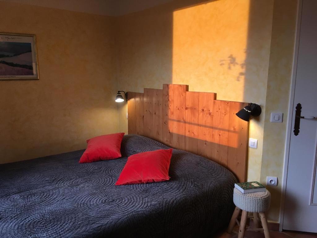 La Ferme Du Petit Segries Bed And Breakfast Moustiers-Sainte-Marie Kültér fotó
