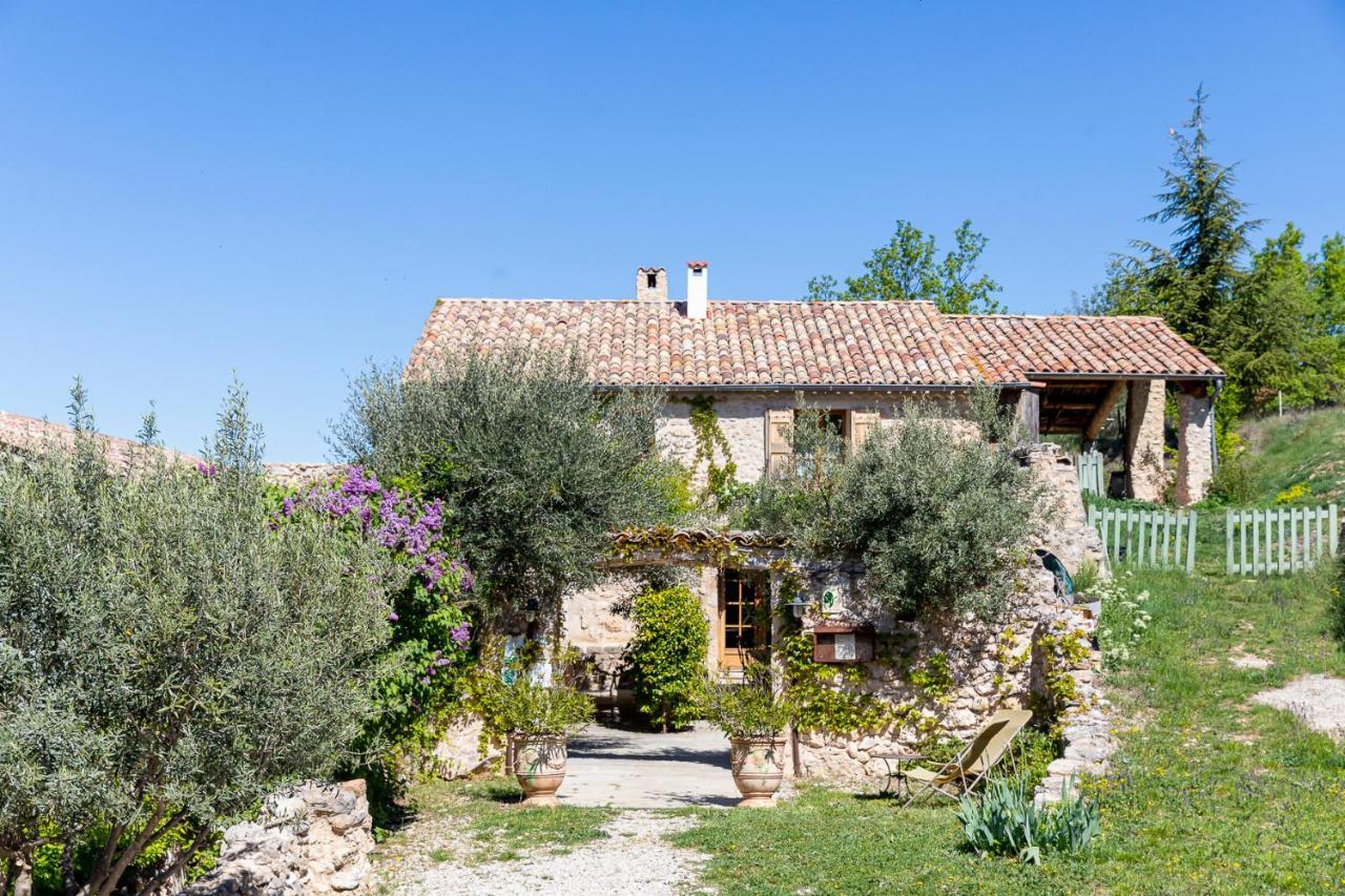 La Ferme Du Petit Segries Bed And Breakfast Moustiers-Sainte-Marie Kültér fotó