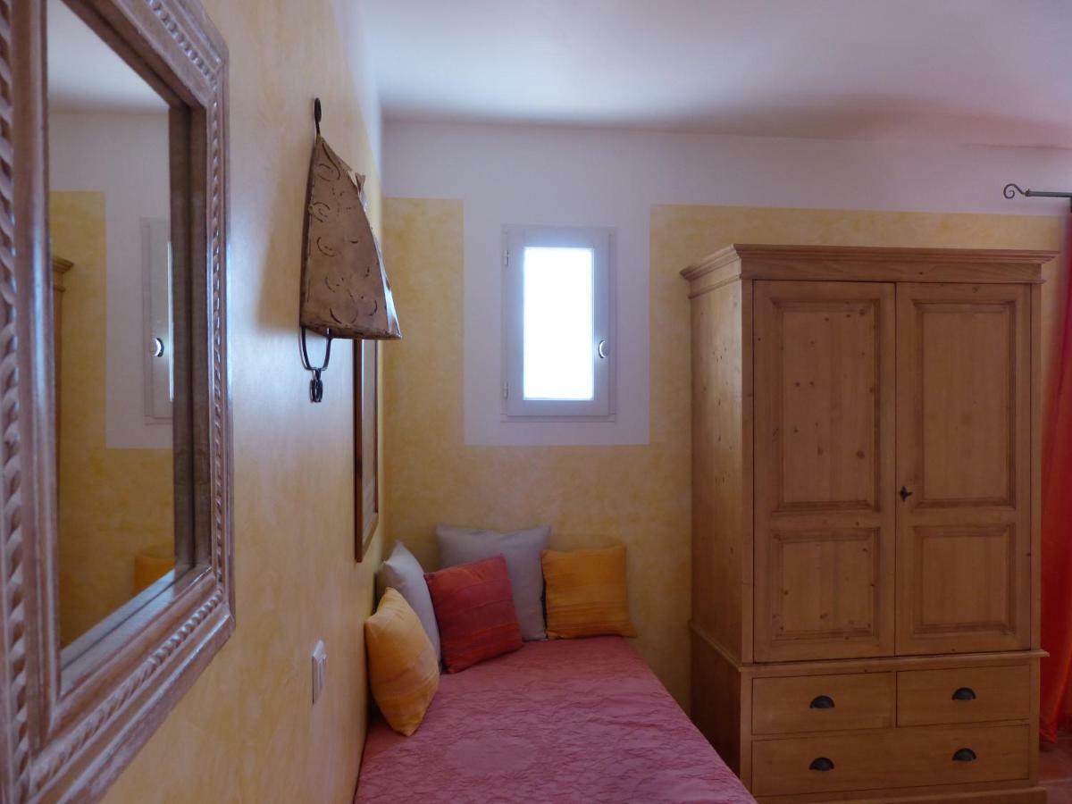 La Ferme Du Petit Segries Bed And Breakfast Moustiers-Sainte-Marie Kültér fotó