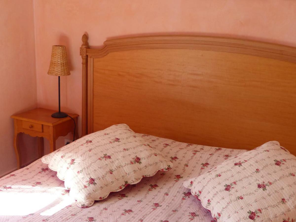 La Ferme Du Petit Segries Bed And Breakfast Moustiers-Sainte-Marie Kültér fotó